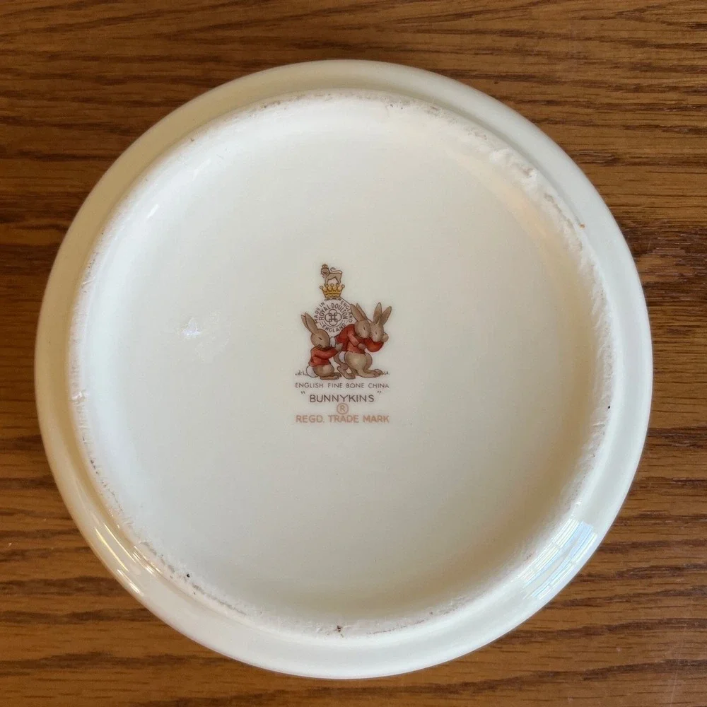 Royal Doulton Eng Bunnykins 